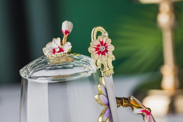 Luka Tech Mothers Day Gifts For Mom,Mom Gifts From Daughter Son,Daisy Flower Glass Tea Cups Best Mom - Image 3