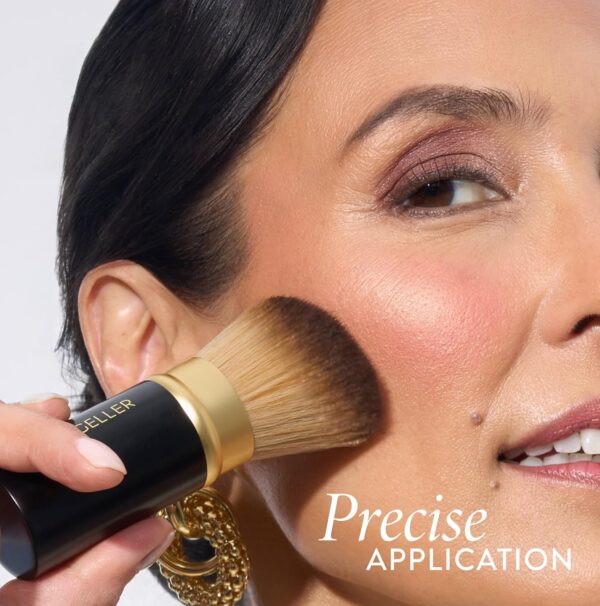 LAURA GELLER NEW YORK Retractable Black Kabuki Brush for Liquid, Cream and Powder Face Makeup - Image 3